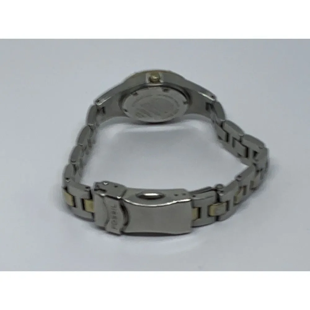 Fossil AM3860 Women's Stainless Steel Analog White Dial Quartz Wrist Watch GE14